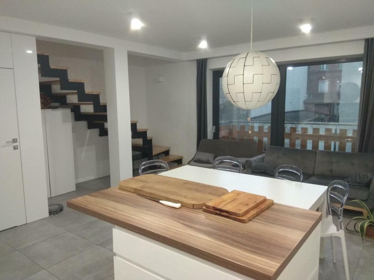 Luxury Apartment With Own Parking Хожув Экстерьер фото